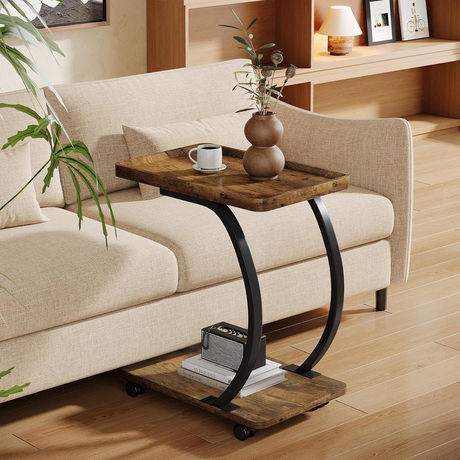 Tribesigns Mesa auxiliar con ruedas en forma de C, Pequeña mesa de centro industrial de dos niveles