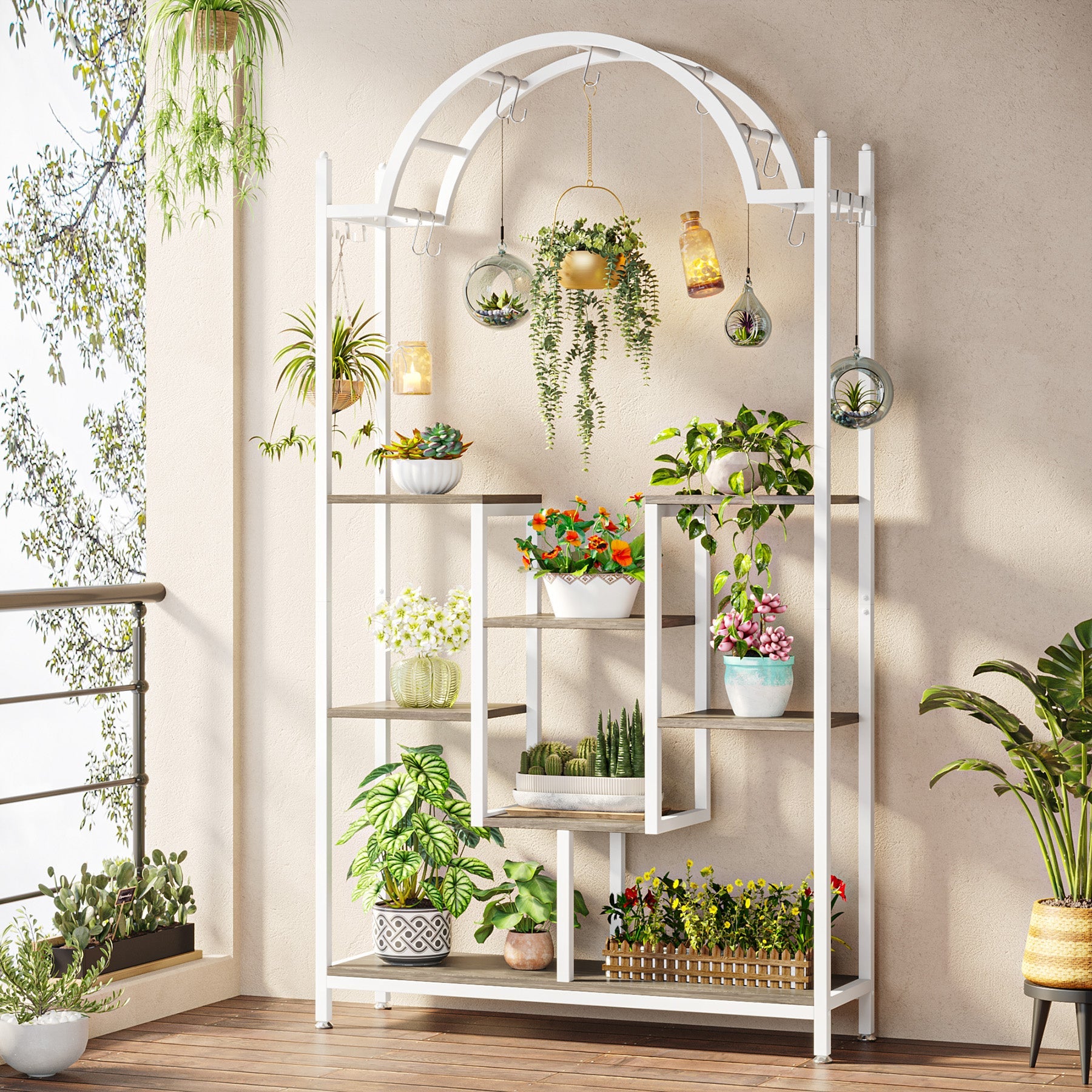 Tribesigns Soporte para plantas de interior de 5 niveles, Estante de metal para plantas con 8 ganchos en forma de S