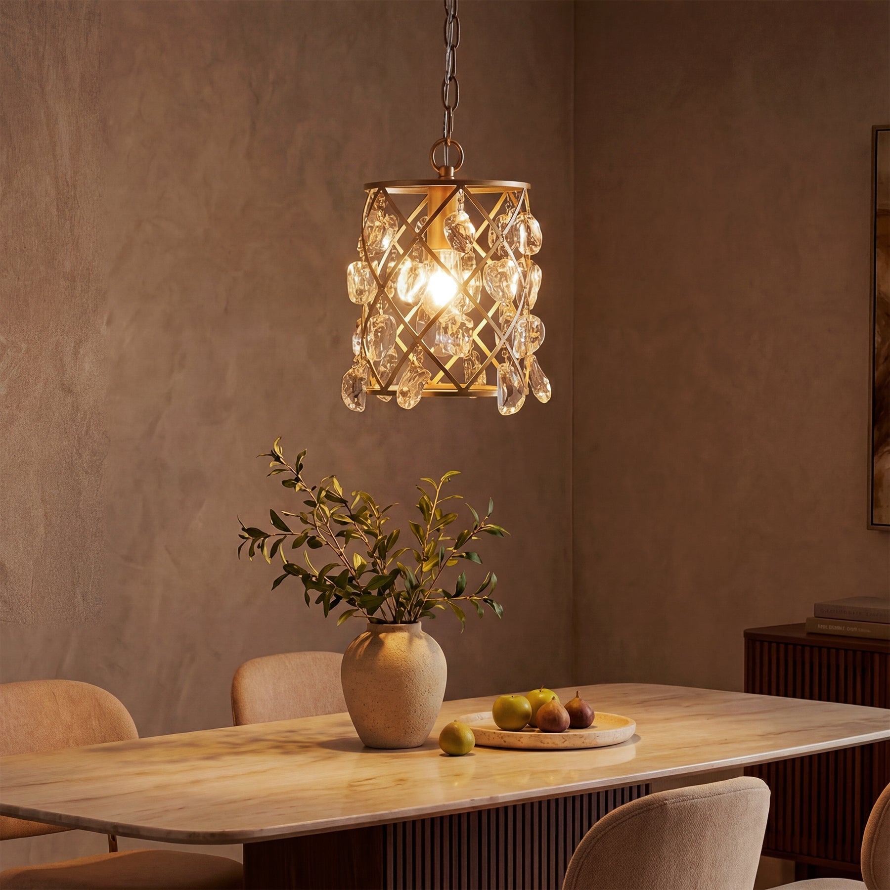 Lámpara colgante Gold de 17,5 x 17,5 x 30 cm, Moderna lámpara colgante con cristales de vidrio con forma de onda de agua y casquillo E27 para isla de cocina, comedor y pasillo [Clase energética E]