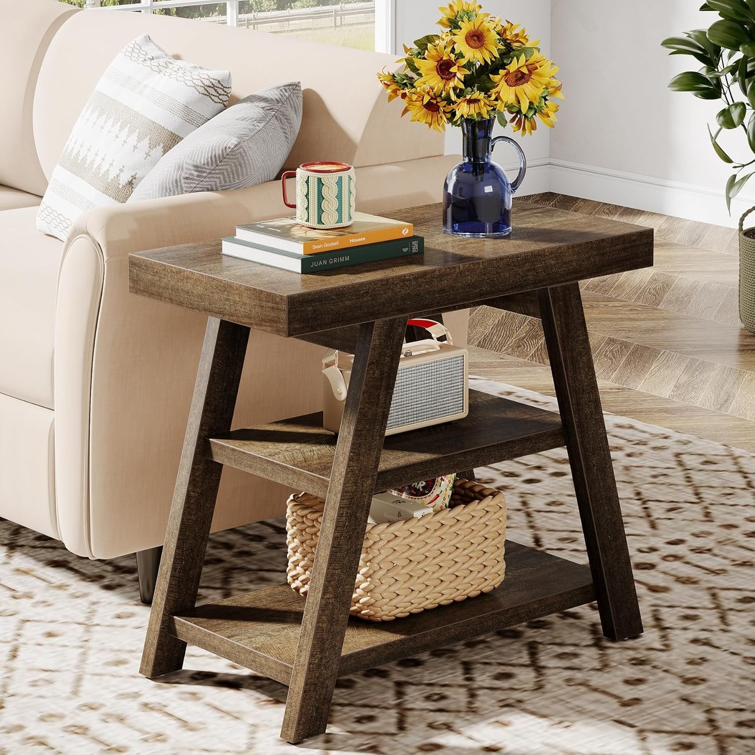 Tribesigns Mesa auxiliar estilo campestre, Mesa auxiliar de madera de tres niveles con patas trapezoidales Mesa auxiliar rústica para sofás y sillones