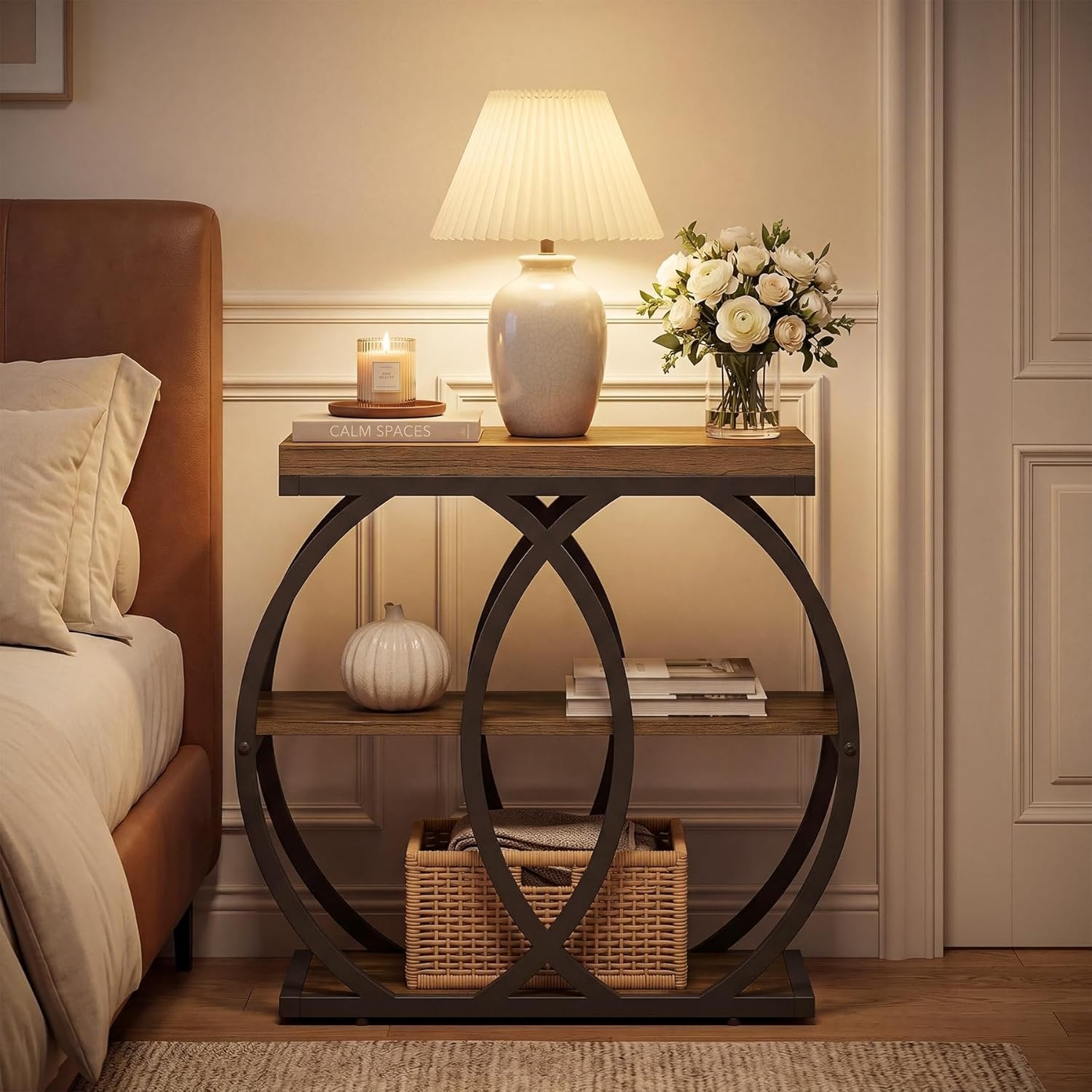 Mesa auxiliar de madera de 3 niveles, 60 x 65 x 30 cm, Mesa de centro estrecha de estilo rústico con almacenamiento